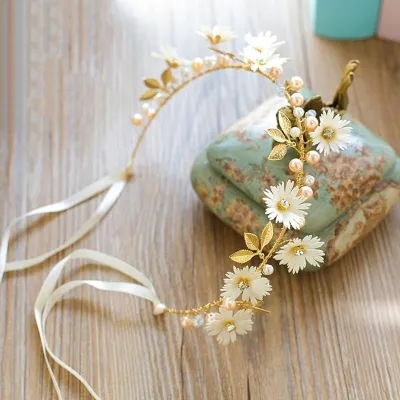 White Bokul Pearl Floral Leaves Headwear